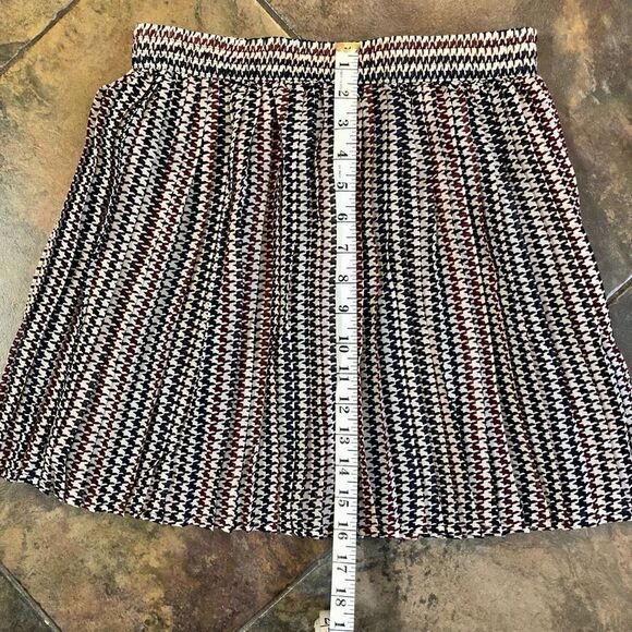 Forever 21 Academia Preppy Pleated Skirt Medium - Picture 6 of 11